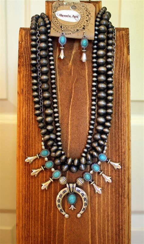 South Western Navajo Style Beads Small Squash Blossom Naja Turquoise