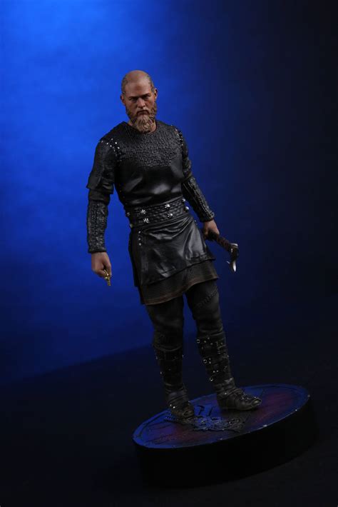 Ragnar vikings head tattoos digital download includes 2 pages with the designs for the right side. RAGNAR STATUETTE VIKINGS CHRONICLE COLLECTIBLES 23 CM ...