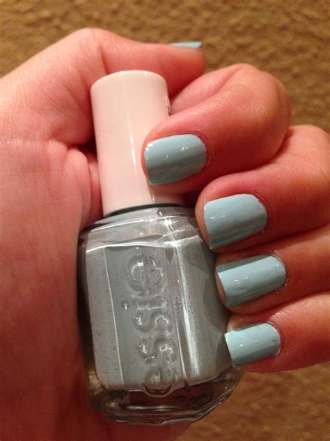 There are 2 comment(s) on this. Essie- Mint candy apple ... Love this!! Did it myself ...
