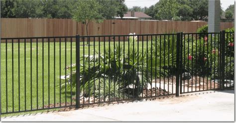 Phoenix Fence Austin Fence And Gate Installation Repair And Construction