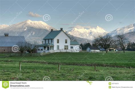 Country Scene Farm House In Winter Stock Photography