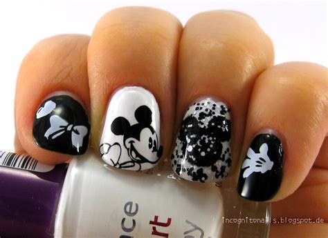 Incognito Nails Black And White Mickey Mouse Nails Mickey Nails