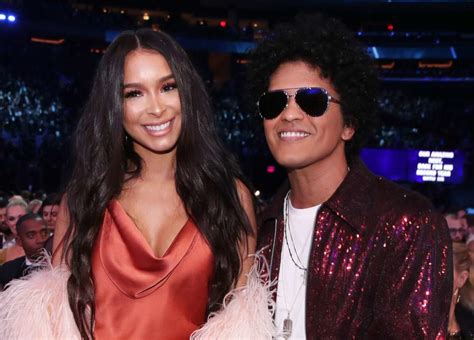 Who Is Bruno Mars Girlfriend All About Jessica Caban
