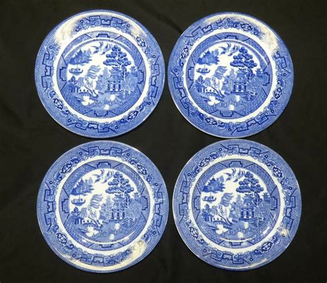 We did not find results for: Set 4 Vtg Antique Allertons Blue Willow 6 3/4" Bread ...