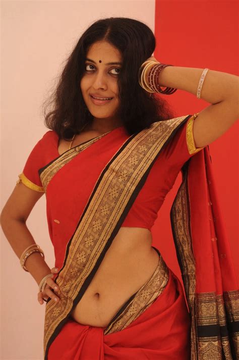 Anjali tamil telugu hot photos of anjali in red saree south heroine anjali looks hot in the photos clicked in the red colour designer saree at latest film song shooting exposing her navel. New Desi Mallu Kerala Aunty Kavitha Nair Hot Navel Show ...