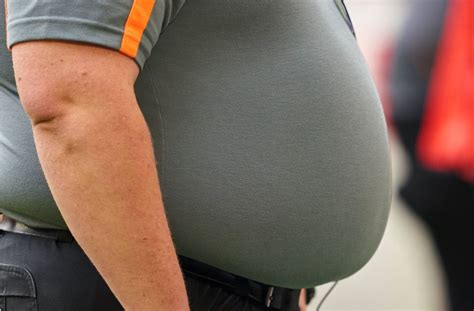 Gefährliches Übergewicht Was Tun Wenn Der Bauch Immer Dicker Wird