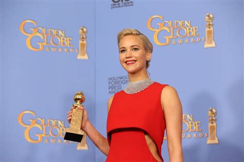 jennifer lawrence wins best actress in a motion picture comedy the new york times
