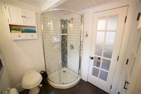 33 Small Shower Ideas For Tiny Homes And Tiny Bathrooms