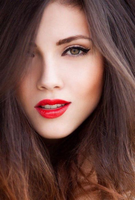 How To Apply Red Lipstick Perfectly Makeup Tutorial Beautiful Makeup Makeup Inspiration