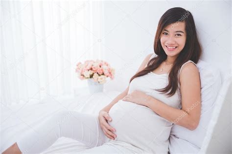 Pregnant Asian Girl Porn Photos