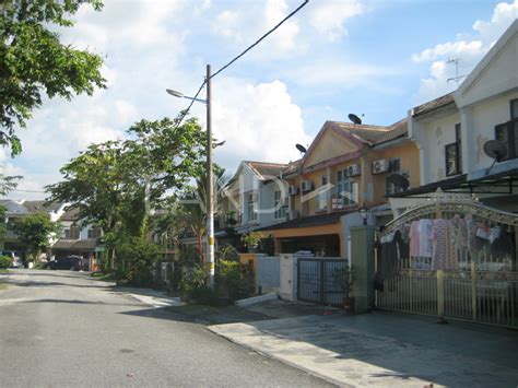 Unfurnished Terrace For Auction At Taman Bukit Indah Ampang Jaya Land