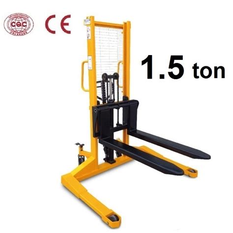 China 1500kg Hand Operated Forklifts With Wide Legs China Hydraulic