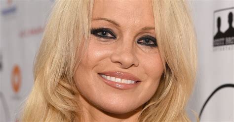 Netflix S New Pamela Anderson Documentary Is Out This Month Release Date And What To Expect