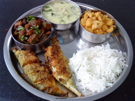 Bowl of banana chips, fried plantain french fries banana chip potato chip, free to pull the clip banana, food, free logo design template png. MY LUNCH THALI..Bhendi Masaledar, Takatly(buttermilk ...