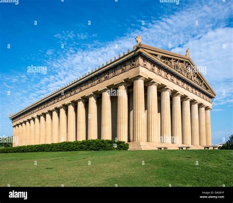 Parthenon Replica At Centennial Park In Nashville Tennessee Usa Stock