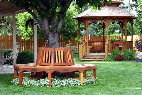 This tree bench is constructed of durable tubular iron. Tree Bench Woodworking Plan - Forest Street Designs