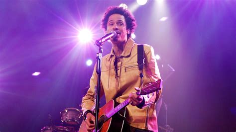 Eagle eye cherry is a 52 year old swedish musician born on 7th may, 1969 in stockholm, sweden. People Are Still Yelling "Save Tonight!" at Eagle-Eye ...