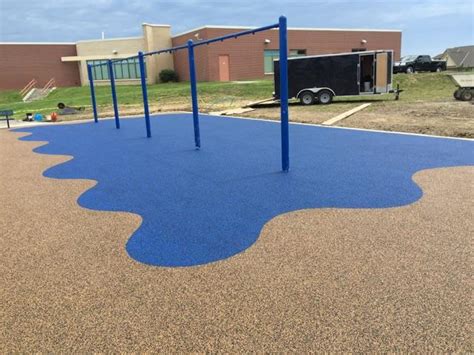 Poured In Place Rubber Playground Surfacing Pro Playgrounds The Play And Recreation Experts