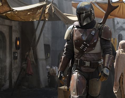 Exclusive Interview The Mandalorian Mercs Costume Club Reacts To The