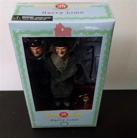Toy Review Neca Home Alone 25th Anniversary Harry Lime
