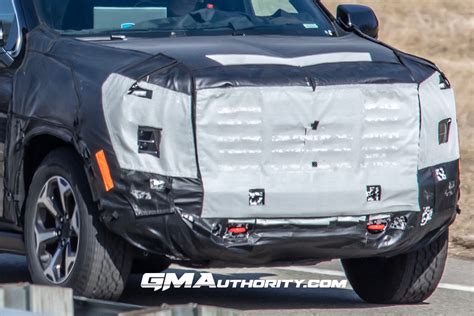 2024 Gmc Yukon Refresh Spied For The Very First Time