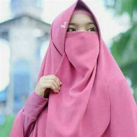 Gambar muslimah cantik Terlengkap menangis Muslimah Kartun ...