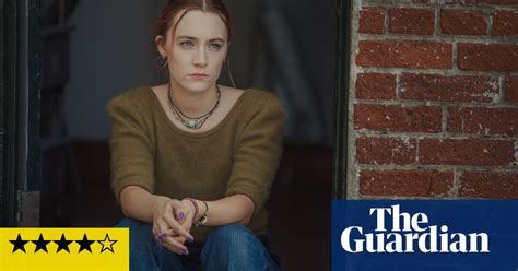 Lady Bird Review Greta Gerwigs Charming And Witty Solo Directorial