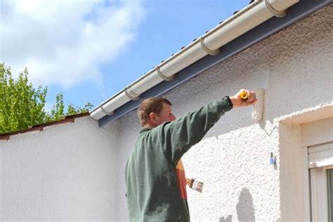 Comme dit précédemment, la peinture isolante s'applique aussi bien en extérieur qu'en intérieur. Construction et rénovation : guide des prix moyens des ...