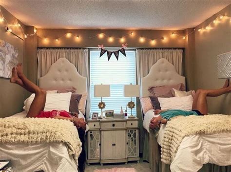 15 unique ways ole miss girls are decorating their dorm rooms ole miss dorm rooms college