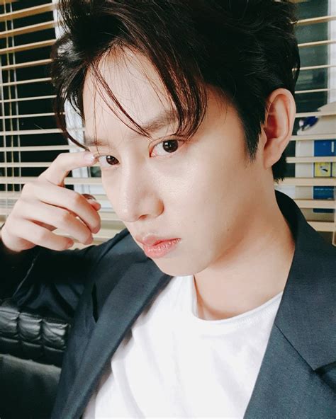 He is also part of the side project super junior t and the project duo m&d with trax's guitarist jung mo. Heechul apologizes, confesses it's difficult for him to ...