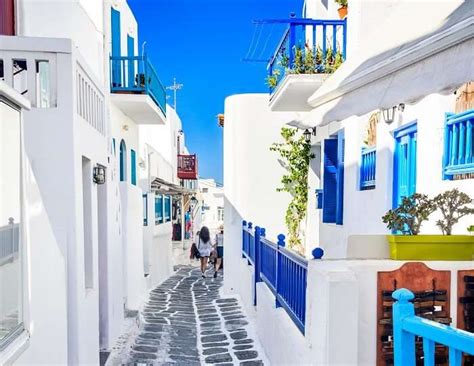 24 Most Beautiful Streets In The World Youd Want To Live At