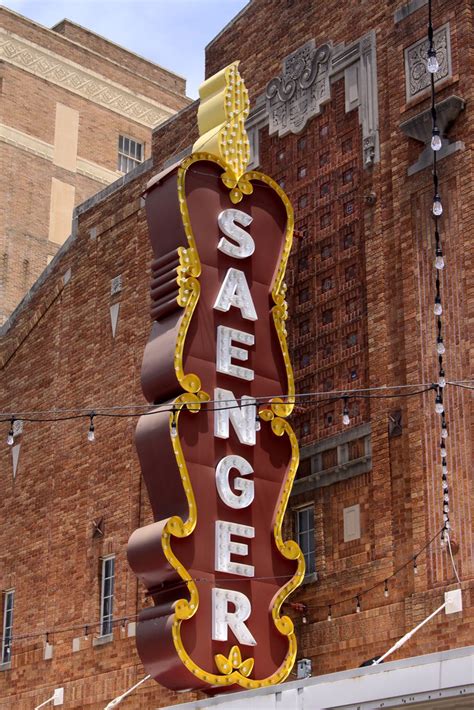 Saenger Theater Sign Hattiesburg Ms A Photo On Flickriver