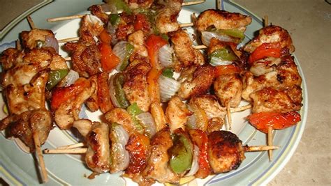 Read the complete chicken fried rice recipe in urdu with ingredient details and method. How to Make Chicken Shashlik Recipe in Urdu (Step by Step)