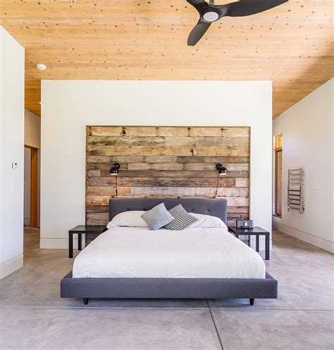 Oregon Home And Design Diy Create A Modern Wood Accent