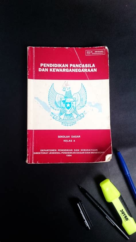 71+ Ide Sampul Buku Putih, Cover Buku
