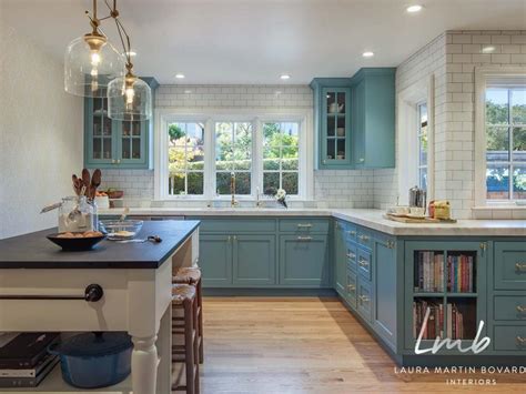 Blue And White Cottage Kitchen Hgtv