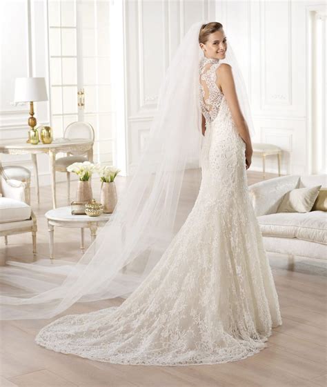 20 Favorite Wedding Gowns From Atelier Pronovias 2014 Onewed