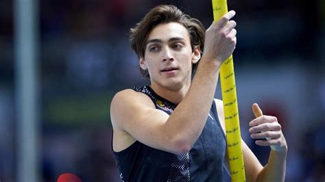 Tuesday was yet another day of records tumbling at the tokyo olympics, with armand . Armand Duplantis bat (encore) le record du monde de saut à ...