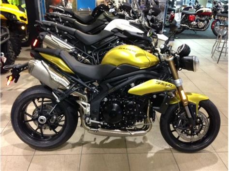 Purchased a few days ago with only 11,500kms or 7100 miles. 2013 Triumph Speed Triple 1050 1050 for sale on 2040-motos