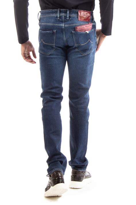 Trouble is, with a palette so varied, versatility. Jacob cohen Jeans washed leather label j622 comfort, jeans ...