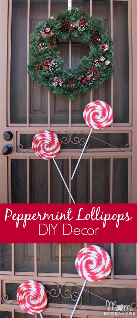 These would be fun for a kids table at a holiday dinner or a sweet way to spruce up the coffee/tea station after dinner. DIY Peppermint Lollipops Christmas Decor