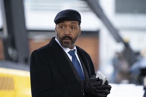 Is Jesse L Martin Leaving The Flash The Us Sun