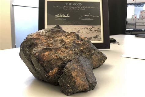 12 Pound Lunar Meteorite Sells At Auction For More Than 600k Las
