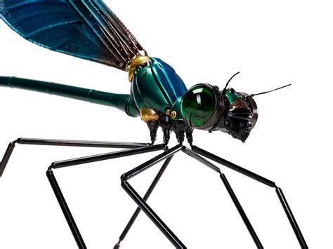 Incredible Scrap Metal Sculptures Look Like Real Insects