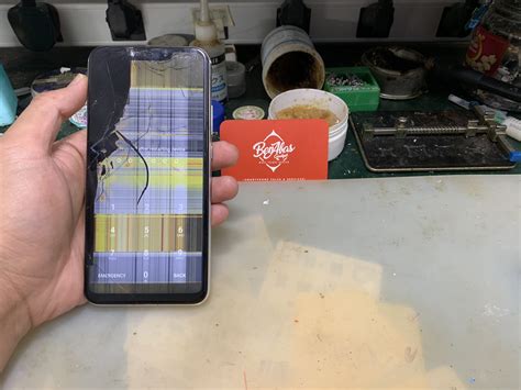 Ko dok lembah jaya ke? Baiki-LCD-Skrin-Huawei-Nova-3-i-Pecah-Berjalur-Kedai-Baiki ...