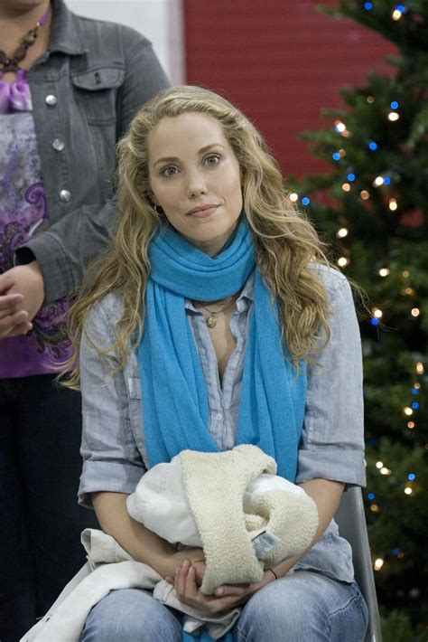 Photo De Elizabeth Berkley Un Ticket Gagnant Pour Noël Tv Photo