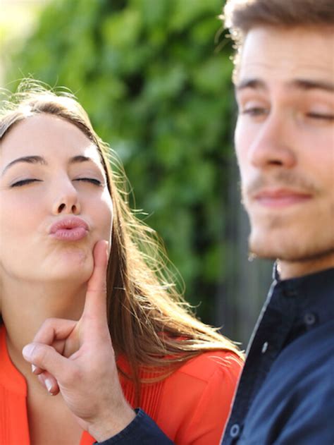 Don’t Fall For These 12 “biggest” Dating Mistakes Women In Their 20s Make Without Knowing Mrs