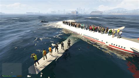 Plane in the city, malaysia's first aircraft dining experience officially launched on the 25th of april. At Sea Plane Crash - GTA5-Mods.com