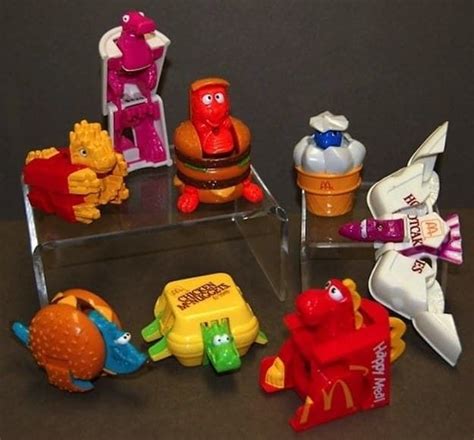 Photos You Ll Recognize If You Ever Ate At McDonald S In The S Or S Happy Meal Toys