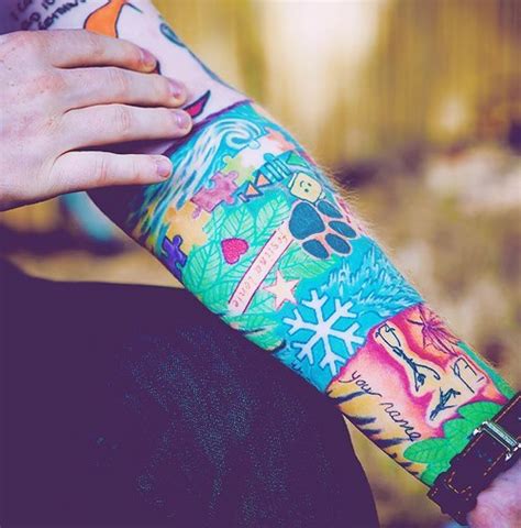 Please feel free to message me here or on twitter (both are @edsheeranar) or email me at edsheeranar@hotmail.com if you have any updates! ed sheeran tattoos on Tumblr